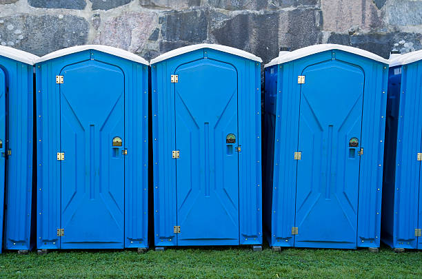 Best Standard Portable Toilet Rental in Paola, KS